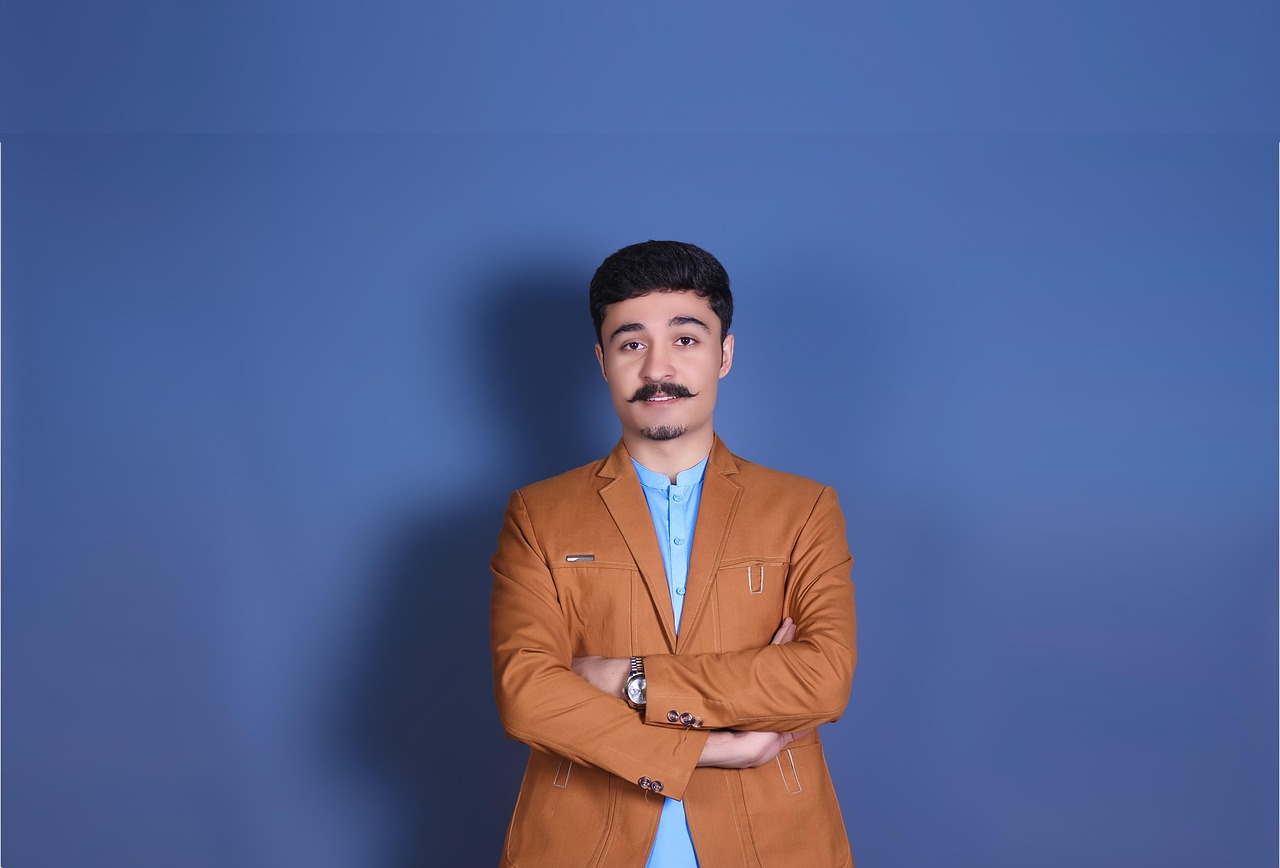 在线双语服务团队：邮箱号怎么注册支付宝账号